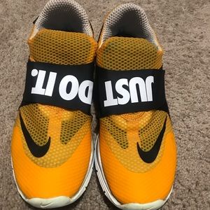 Yellow black and white Nike lunar fly 306 sneakers